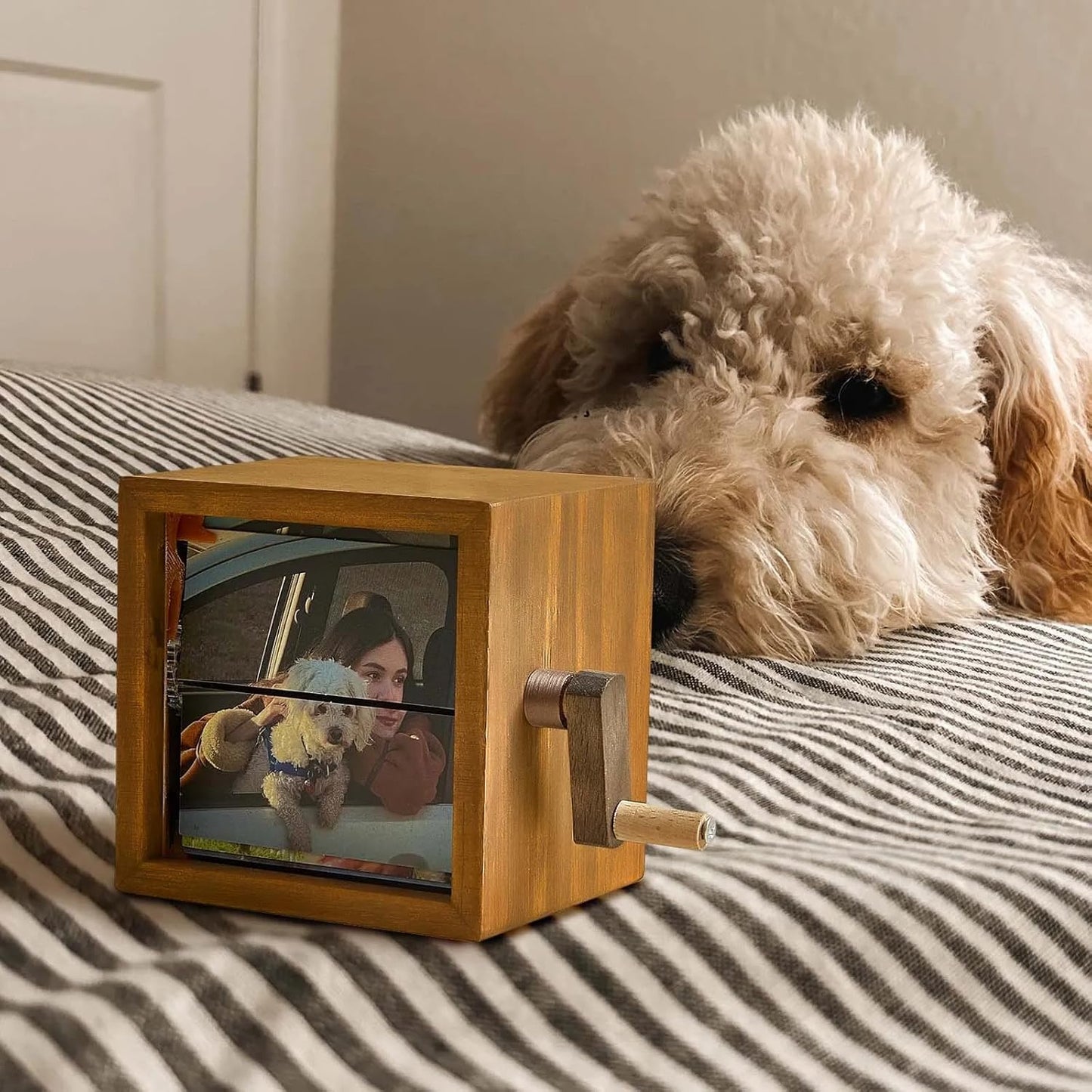 Personalized - Flipbook Frame Hand Cranked Animated Photo Box